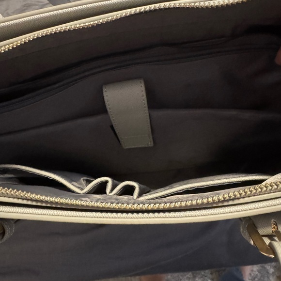 grey faux leather laptop purse/bag - Picture 3 of 15